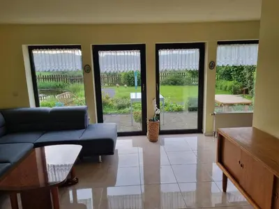 Ein Sitzbereich in der Unterkunft Schöne und ruhige Ferienwohnung in Frücht