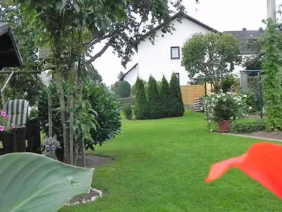 Ein Garten an der Unterkunft Haus Gertrud Comfortable holiday residence