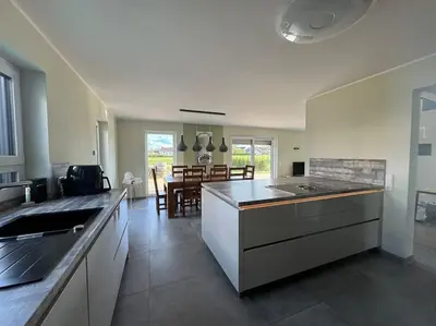 Küche/Küchenzeile in der Unterkunft Modernes Ferienhaus in Üdersdorf