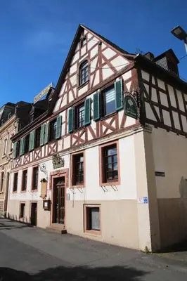 Das Gebäude in dem sich das Hotel befindet