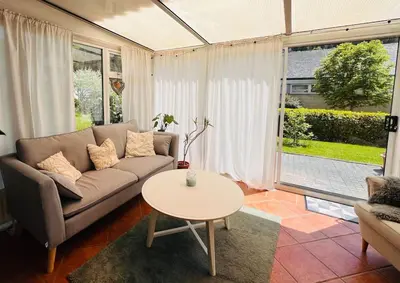 Ein Sitzbereich in der Unterkunft Ferienwohnung Kleinmann in Kordel