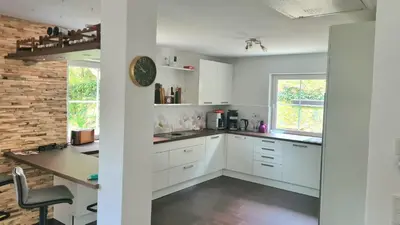 Küche/Küchenzeile in der Unterkunft Maxi-Appartement zum gechillten Hirsch OG Traben-Trarbach