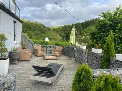 Ein Garten an der Unterkunft Ferienwohnung Traumpfad