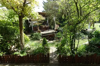 Ein Garten an der Unterkunft Ferienwohnung MOSELKIND