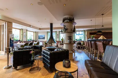 Ein Restaurant oder anderes Speiselokal in der Unterkunft Ruland's Brunnenhaus