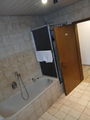 Ein Badezimmer in der Unterkunft Ruhige Ferienwohnung im Hunsrück