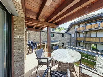 Ein Balkon oder eine Terrasse in der Unterkunft Uitzicht op het meer - formerly TUI