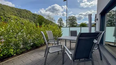 Ein allgemeiner Bergblick oder ein Berglick von der Ferienwohnung aus