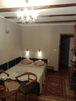 Ein Bett oder Betten in einem Zimmer der Unterkunft Alte Brennerei Apartments
