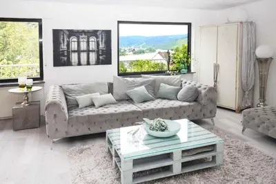 Ein Sitzbereich in der Unterkunft Apartment in Kamp-Bornhofen 51101
