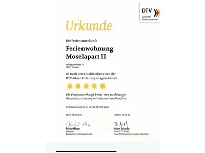 Ein Zertifikat, Auszeichnung, Logo oder anderes Dokument, das in der Unterkunft Moselapart II Modern retreat ausgestellt ist