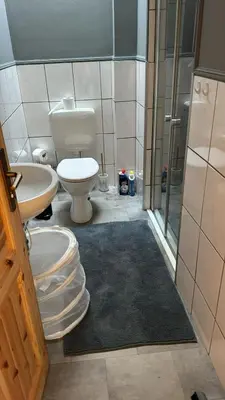 Ein Badezimmer in der Unterkunft Schwarzer Kater