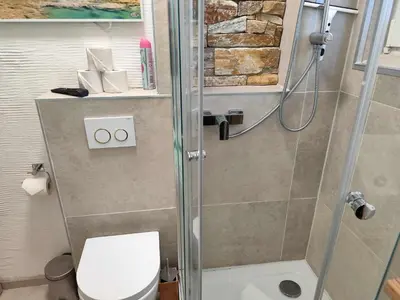 Ein Badezimmer in der Unterkunft Ferienhaus City Ferienhaus Vulkaneifel