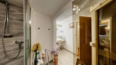 Ein Badezimmer in der Unterkunft Ferienwohnung Vulkaneifel - b66059
