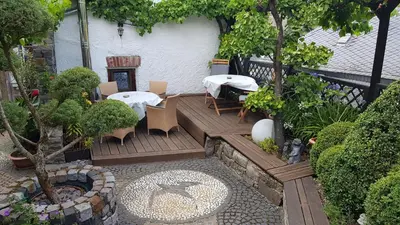 Ein Garten an der Unterkunft Ferienhaus Romantica in Bruttig-Fankel für 2 Personen
