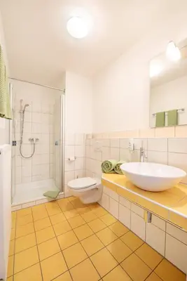 Ein Badezimmer in der Unterkunft Landhotel am Wasserrad