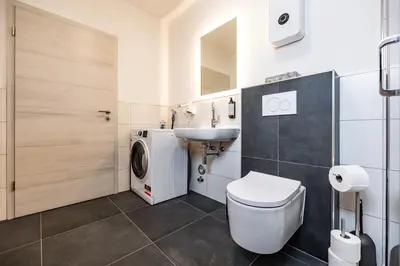 Ein Badezimmer in der Unterkunft EifelComfort modernes Apartment in zentraler Lage