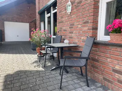 Ein Patio oder anderer Außenbereich in der Unterkunft Ferienwohnung Thelen