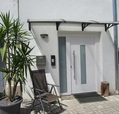 Ein Patio oder anderer Außenbereich in der Unterkunft Ferienwohnungen Rheinhöhe