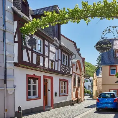 Winzerhaus 1658 - Ferienwohnung und Apartments