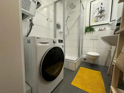 Ein Badezimmer in der Unterkunft Kostenloses Parken - Altstadtnah - 100m Mosel - K-1-M