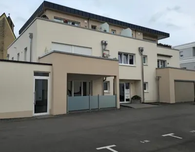 Das Gebäude in dem sich die Ferienwohnung befindet