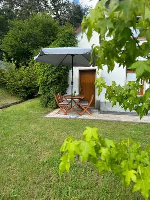 Ein Garten an der Unterkunft Ferienhaus Naturtraum Eifel