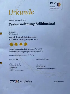 Ein Zertifikat, Auszeichnung, Logo oder anderes Dokument, das in der Unterkunft Ferienwohnung Stähbachtal ausgestellt ist