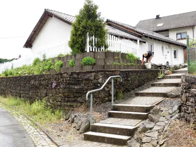Das Gebäude in dem sich die Ferienwohnung befindet