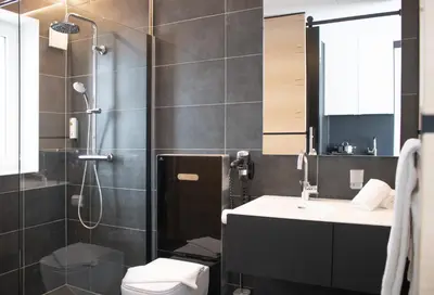 Ein Badezimmer in der Unterkunft MYK Hotel by WMM Hotels