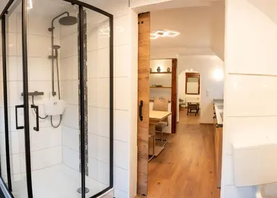 Ein Badezimmer in der Unterkunft Fewo Thielke Fewo 4 Kleiner Moselwinzer