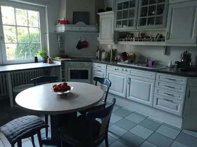 Küche/Küchenzeile in der Unterkunft Privatzimmer im Landhaus mit großem Garten und Parkplatz