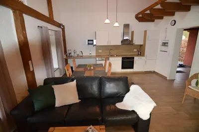 Küche/Küchenzeile in der Unterkunft Ferienwohnung Lampertstal in Alendorf, Toskana der Eifel