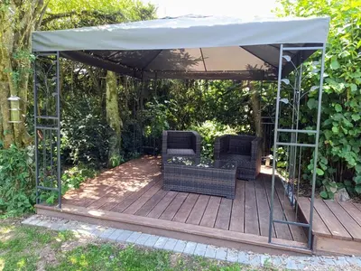 Ein Garten an der Unterkunft Ferienhaus Freilingen 74