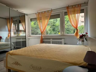 Ein Bett oder Betten in einem Zimmer der Unterkunft Ferienwohnung Bingen