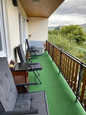 Ein Balkon oder eine Terrasse in der Unterkunft Panoramaapartment Wine & Castle