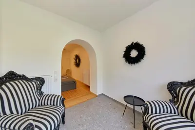 Ein Sitzbereich in der Unterkunft Haus am Moselufer - EG Apartment