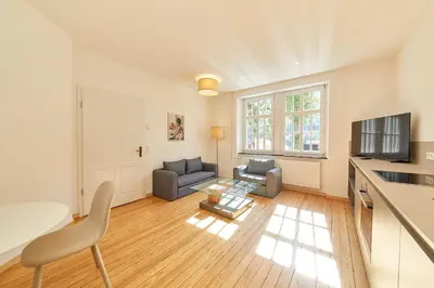 Küche/Küchenzeile in der Unterkunft Haus am Moselufer - EG Apartment