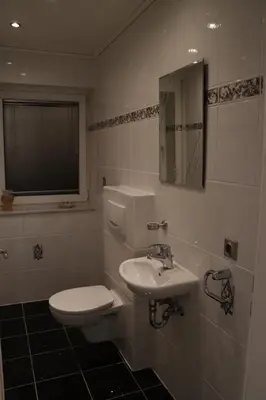 Ein Badezimmer in der Unterkunft Haus Indy