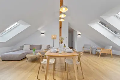 Ein Sitzbereich in der Unterkunft Design-Apartments in Top Lage - Familienfreundlich - Küche - Parkplätze - Fahrradstellplätze - Streaming