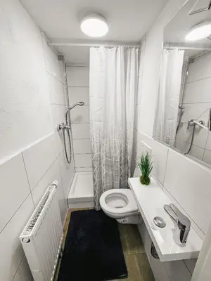 Ein Badezimmer in der Unterkunft Ruhiges Flussufer