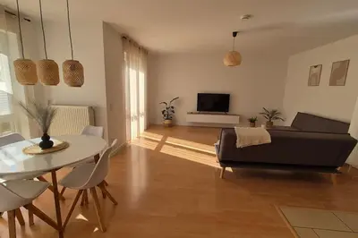 TV/Unterhaltungsangebot in der Unterkunft Ferienwohnung AU in Bitburg