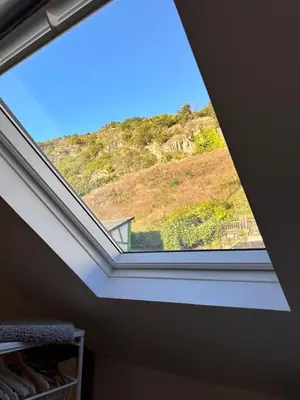 Ein allgemeiner Bergblick oder ein Berglick von der Ferienwohnung aus
