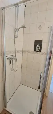Ein Badezimmer in der Unterkunft Zum Brückentor
