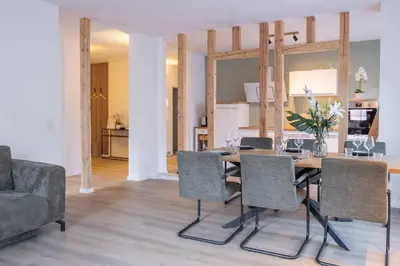 Küche/Küchenzeile in der Unterkunft Moderne 3-Schlafzimmer-Apartments mit Balkon & Aufzug bis 6 Personen