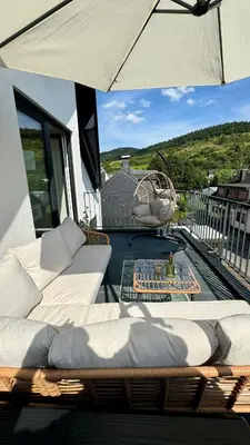 Ein Balkon oder eine Terrasse in der Unterkunft Mosel Home Apartments - Netflix - modern & zentral