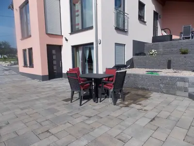Das Gebäude in dem sich die Ferienwohnung befindet