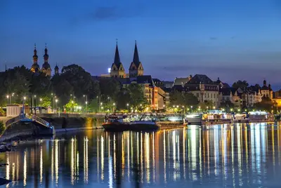 Blick auf einen Fluss in der Nähe der Ferienwohnung