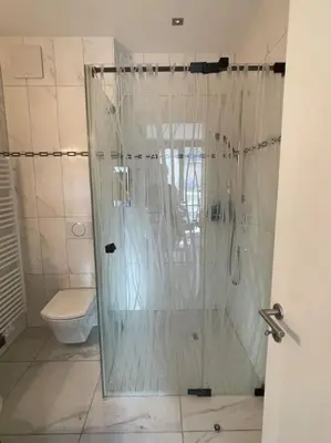 Ein Badezimmer in der Unterkunft Lovely 2 bedroom apartment with free parking