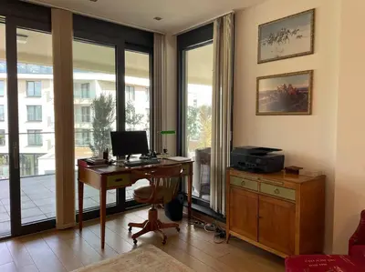 TV/Unterhaltungsangebot in der Unterkunft Lovely 2 bedroom apartment with free parking
